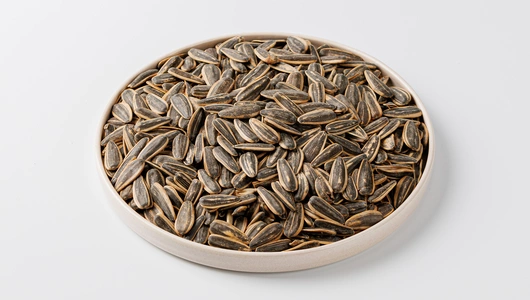 Семечки полосатые жареные соленые, 150 г Семечки полосатые жареные соленые, 150 г