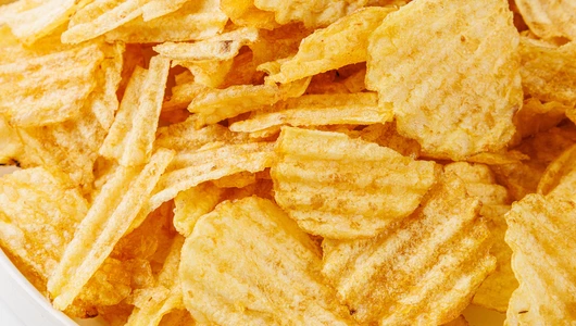 Чипсы картофельные со вкусом соевого соуса (рифленые)