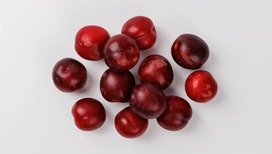 Слива Кабардинка