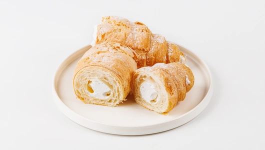 Трубочки с белковым кремом