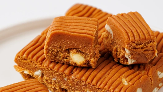 Ирис с орехом кешью