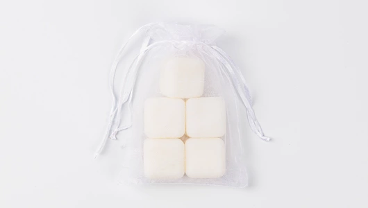 Аромасаше из соевого воска "Кожа - Гранат"