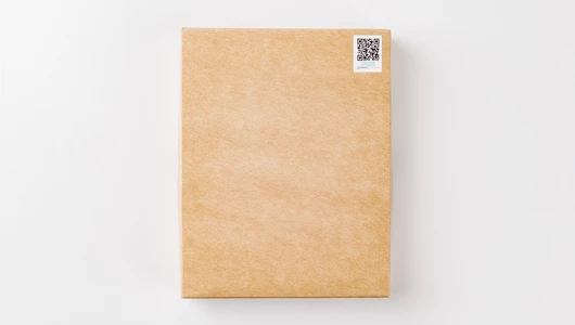 Обложка для паспорта из натуральной кожи. Цвет: желтый