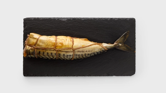 Скумбрия без головы горячего копчения