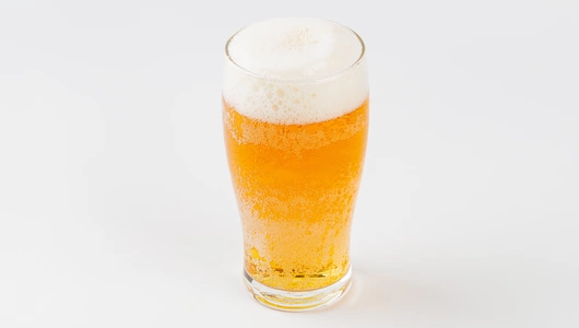 Пиво "Пражечка Злата" светлое фильтр., ж/б 500 мл Пиво "Пражечка Злата" светлое фильтр., ж/б 500 мл