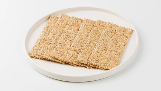 Хлебцы с чесноком и луком