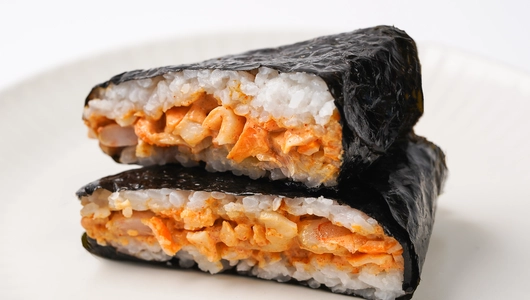 Онигири с креветкой