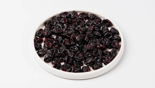 Вишня сушеная без косточки