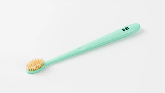 Щетка зубная классическая (средняя)