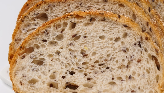 Тартин с семенами льна, нарезка