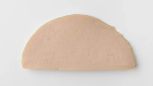 Колбаса из курицы вареная