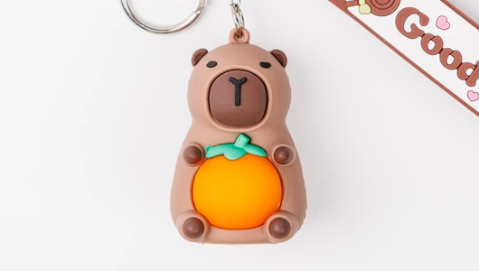 Капибара с рюкзачком, брелок, в ассортименте