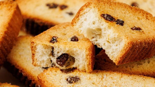 Мини-сухари с изюмом в сахаре