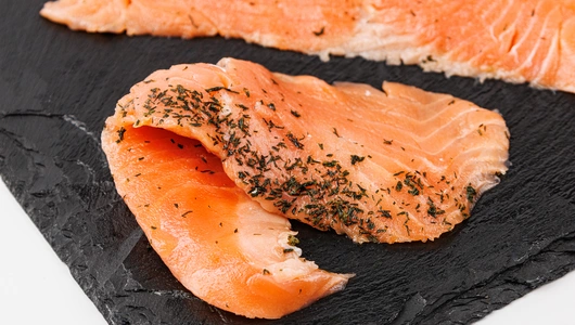 Форель слабосоленые ломтики с укропом, вес