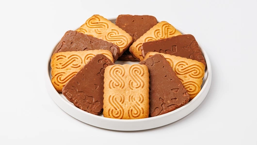 Печенье сахарное в молочном шоколаде