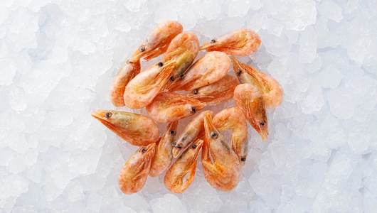 Креветка северная варено-мороженая неразделанная, 250+ вес