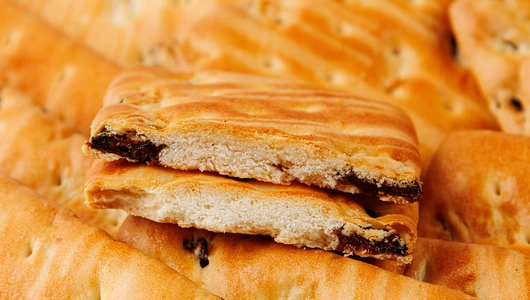 Печенье затяжное с изюмом