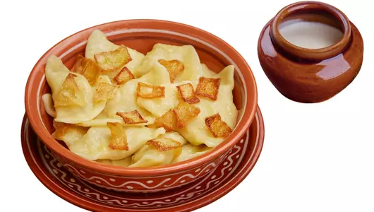 Фирменные вареники с капустой