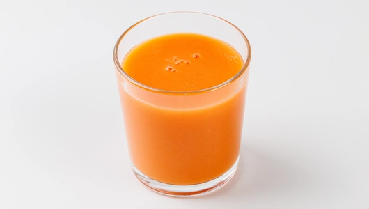 Смузи "Морковь-ананас-банан" на яблочном соке, 250 мл Смузи "Морковь-ананас-банан" на яблочном соке, 250 мл