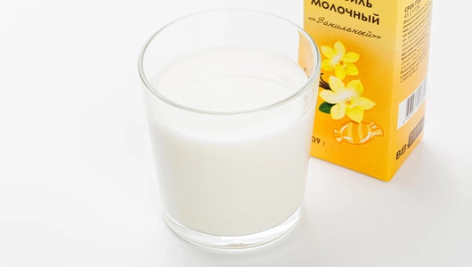 Коктейль молочный "Ванильный" 2,3% Коктейль молочный "Ванильный" 2,3%