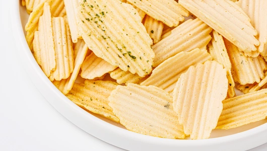 Чипсы нутовые "Лук и зелень"