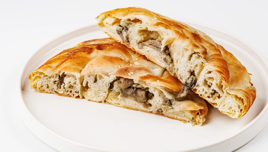 Вертута с картофелем и грибами (постная)