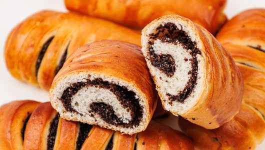 Рулетики-мини с маком Рулетики-мини с маком