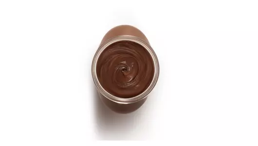 Паста ореховая Nutella с добавлением какао 180 г Паста ореховая Nutella с добавлением какао 180 г