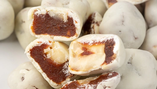 Пастила фруктово-овощная с фундуком в белом шоколаде