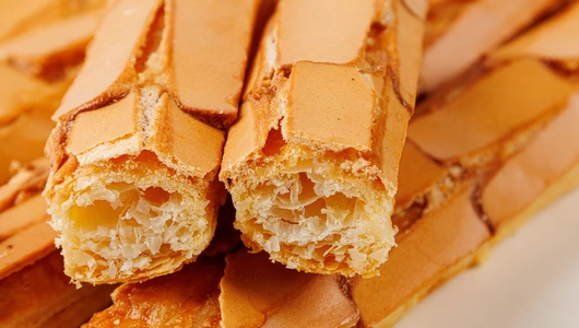 Печенье слоеное "Алюметте" с карамельной корочкой