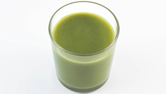 Смузи "Банан-груша-шпинат" на яблочном соке, 250 мл Смузи "Банан-груша-шпинат" на яблочном соке, 250 мл