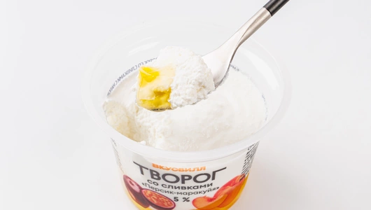 Творог со сливками "Персик-маракуйя" 5%