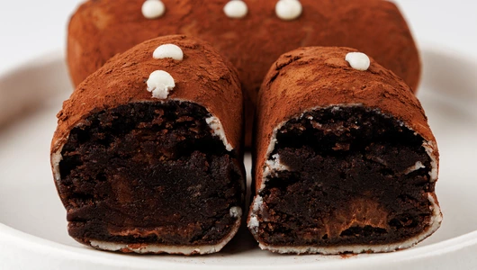 Пирожное "Картошка" с начинкой в шок. глазури