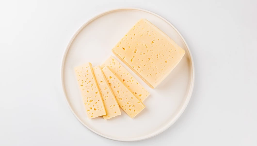 Сыр "Российский" Сыр "Российский"