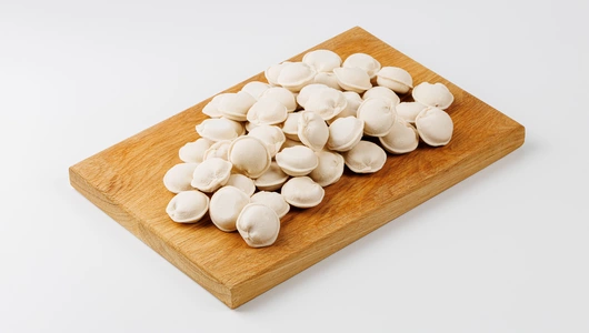 Пельмени с цыпленком-бройлером и индейкой со сливками Пельмени с цыпленком-бройлером и индейкой со сливками