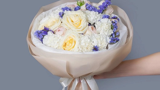 Букет "Цветочное озеро"