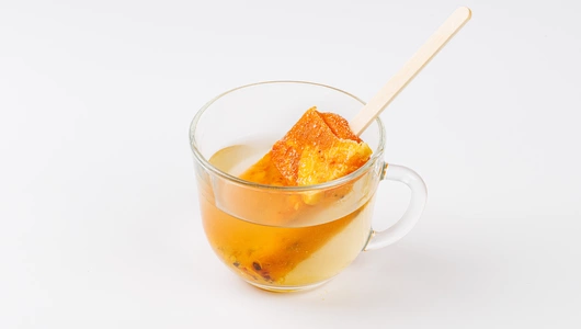 Чайный напиток с апельсином и облепиховым жмыхом