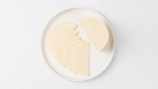 Сыр Natura Легкий 16% (массовая доля жира в сухом веществе 30%) цилиндр 400 г