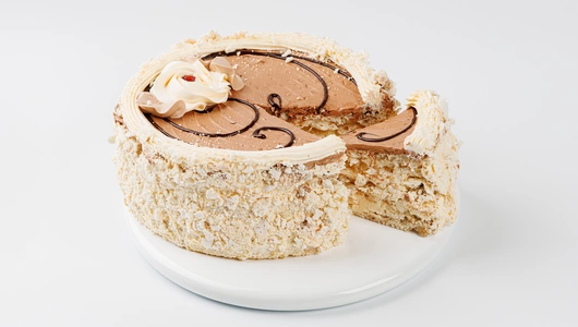 Торт "Киевский" с грецким орехом