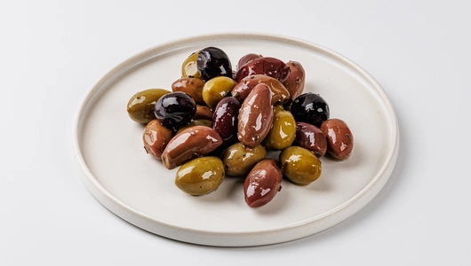 Ассорти оливок с косточкой в оливковом масле (без уксуса), 200 г Ассорти оливок с косточкой в оливковом масле (без уксуса), 200 г