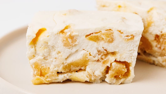 Запеканка творожная "Айва-банан" без доб. сахара