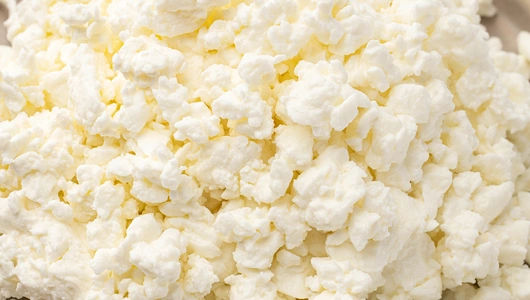 Творог "Зернышко" 2,5%, 200 г Творог "Зернышко" 2,5%, 200 г