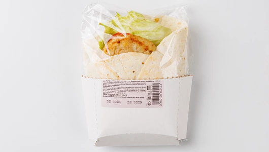 Курица с картофельным хашбрауном в тортилье Курица с картофельным хашбрауном в тортилье