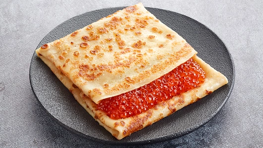 Блин с двойной красной икрой