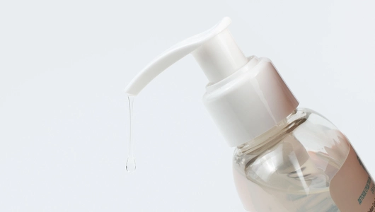 Средство детское для купания и шампунь 2в1 Средство детское для купания и шампунь 2в1