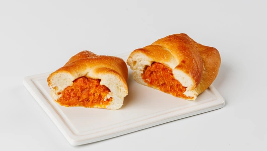 Булочка с курагой (постная)