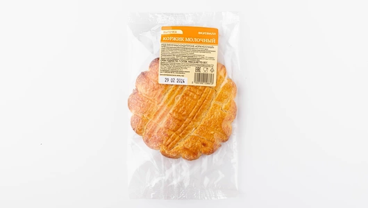 Коржик молочный