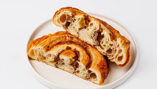 Завиток с корицей, кафе