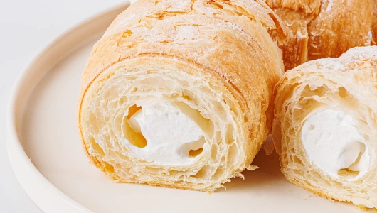 Трубочки с белковым кремом