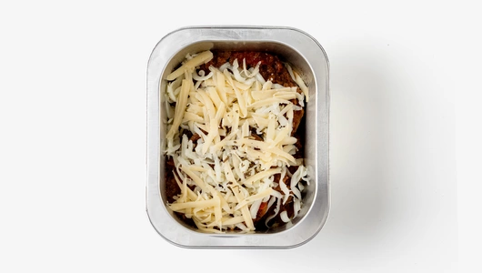 Баклажаны "Пармиджано" с соусом болоньезе и сыром 200 г